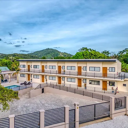 Muna Santa Rosa Apartamentos Tamarindo Exterior photo